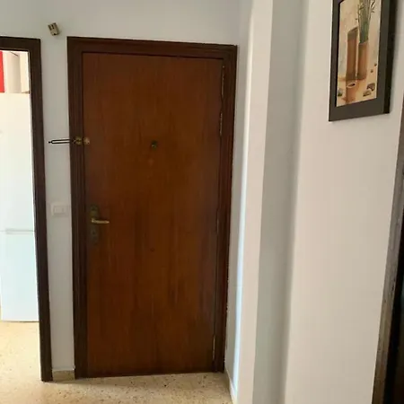 En Alquiler En Piso Compartido Alloggio in famiglia